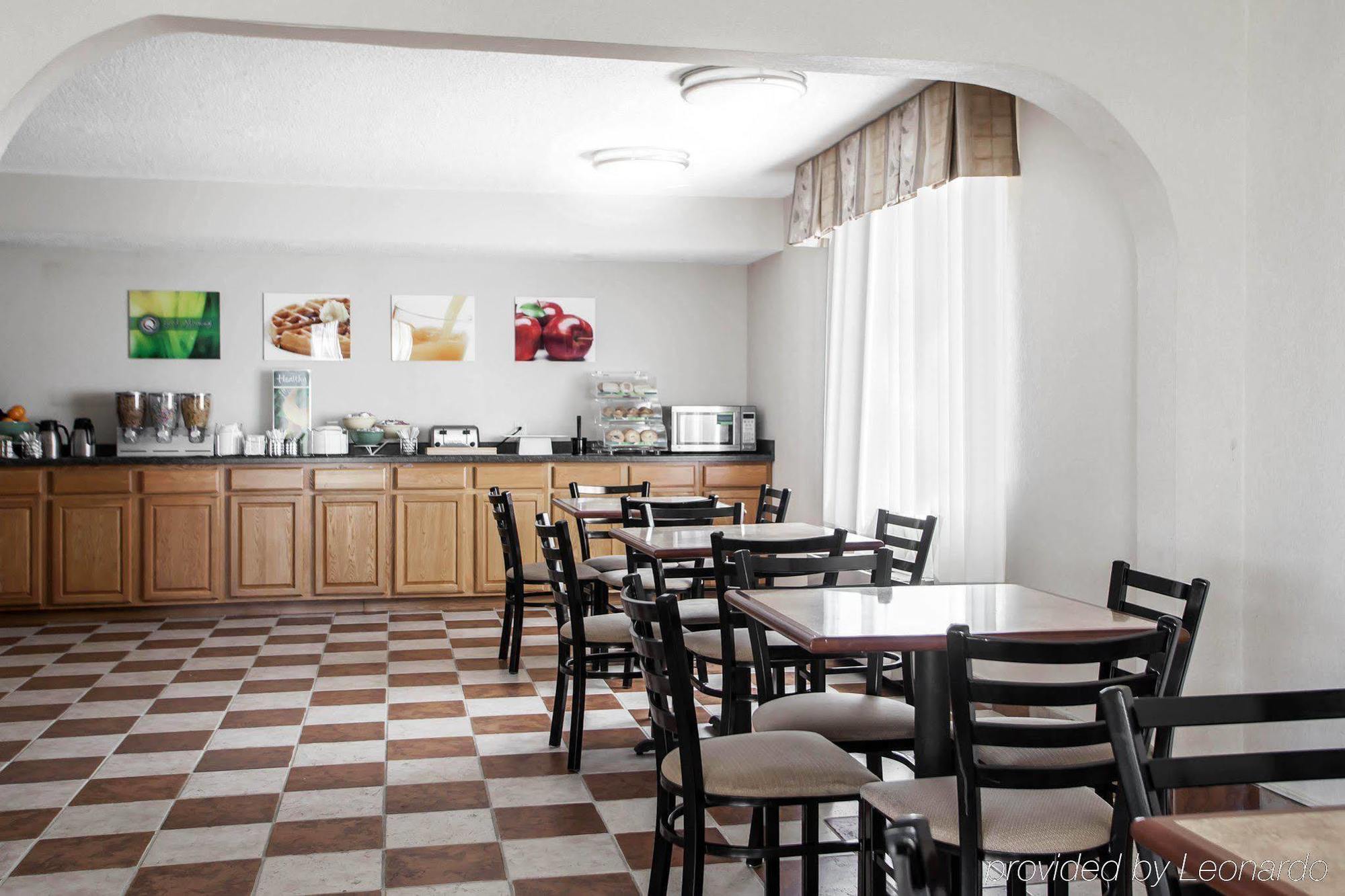 Quality Inn & Suites Bloomington University Area Екстер'єр фото